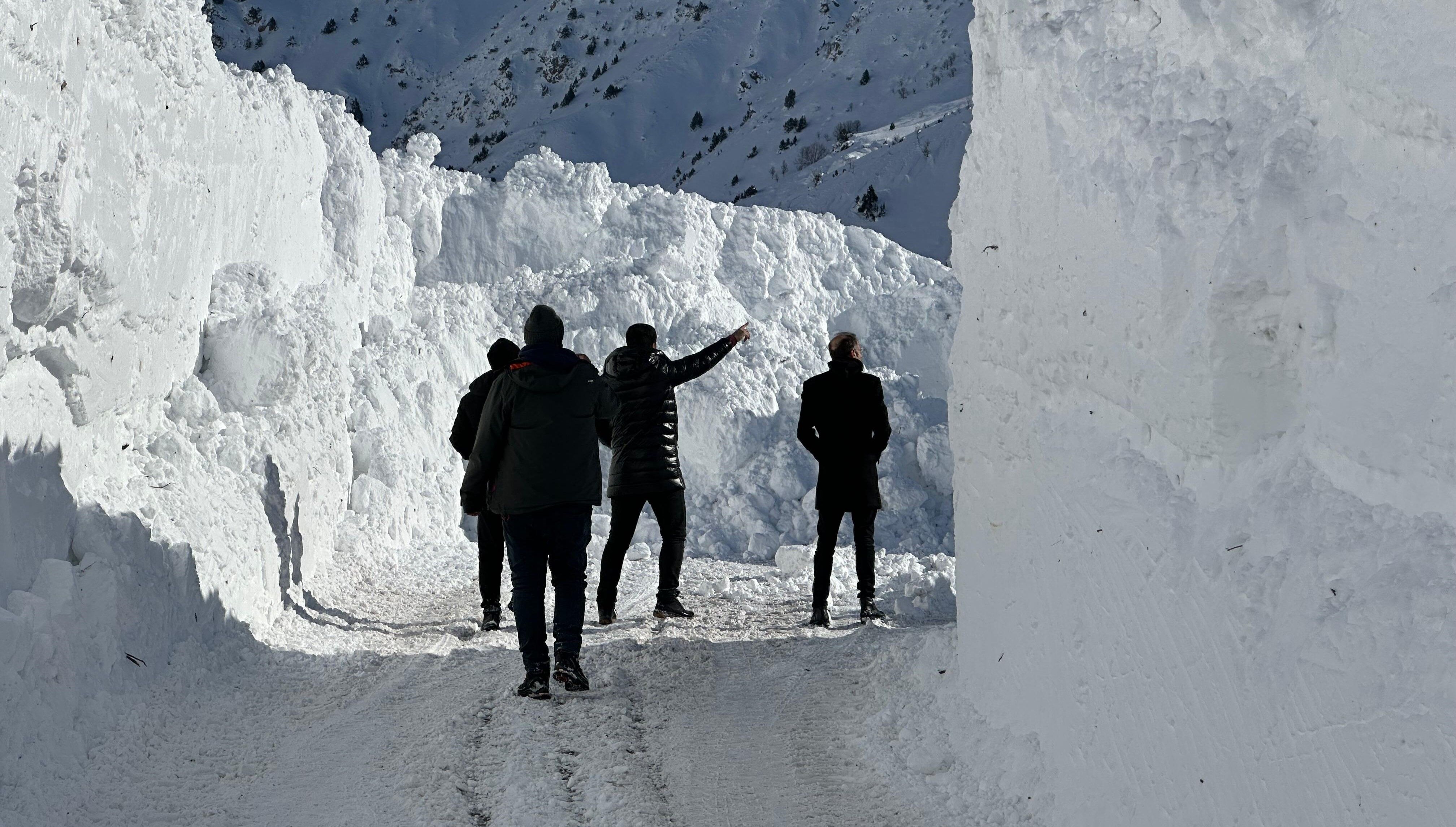 Çatak Kara Yolu (1)