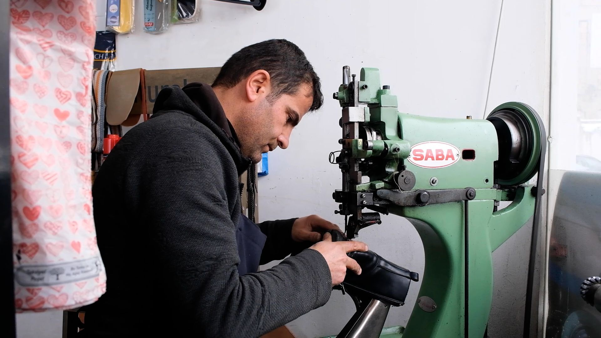 Emrah Şen Ayakkabı Tamircisi (2)