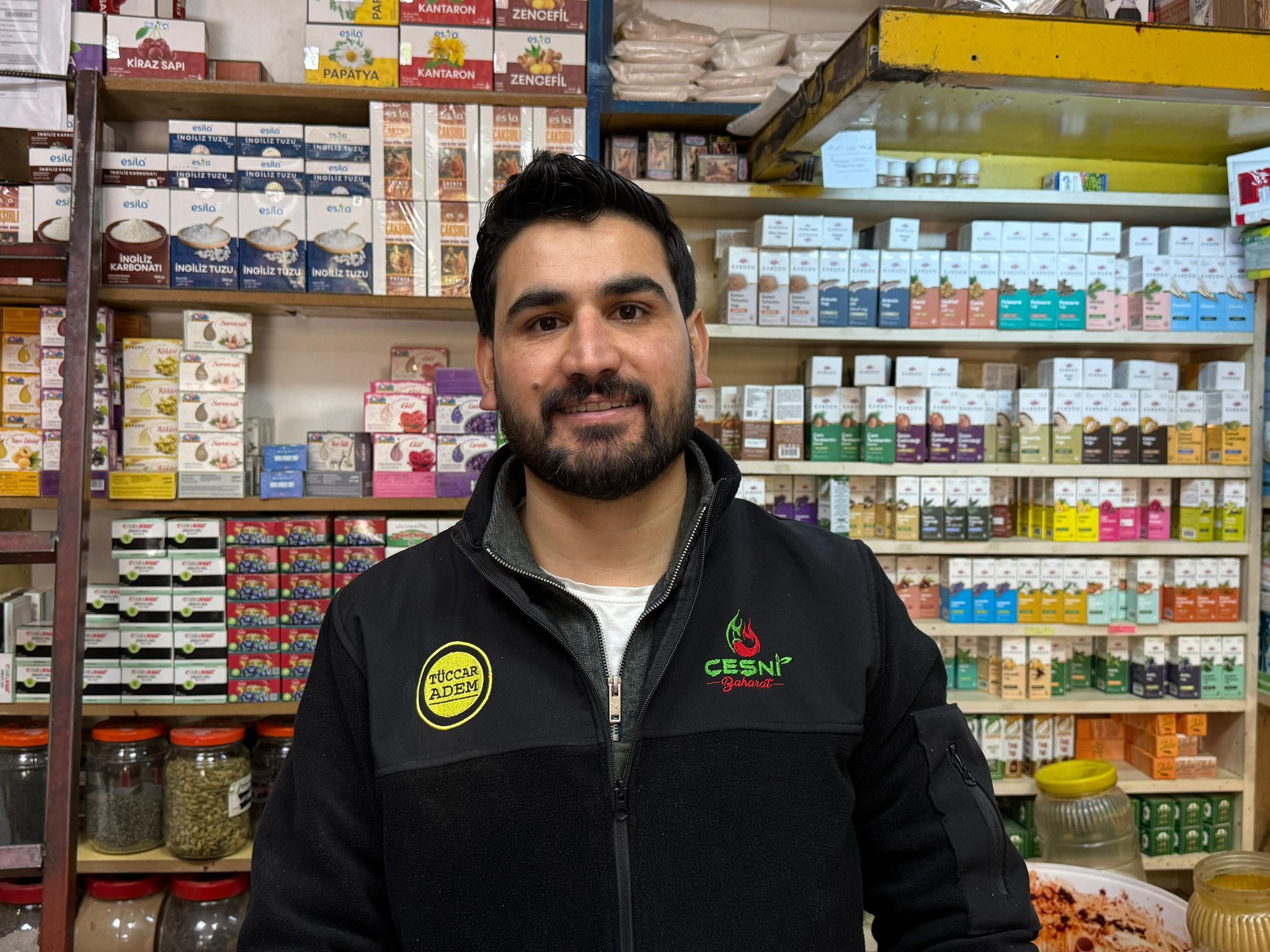 Adem Yönten