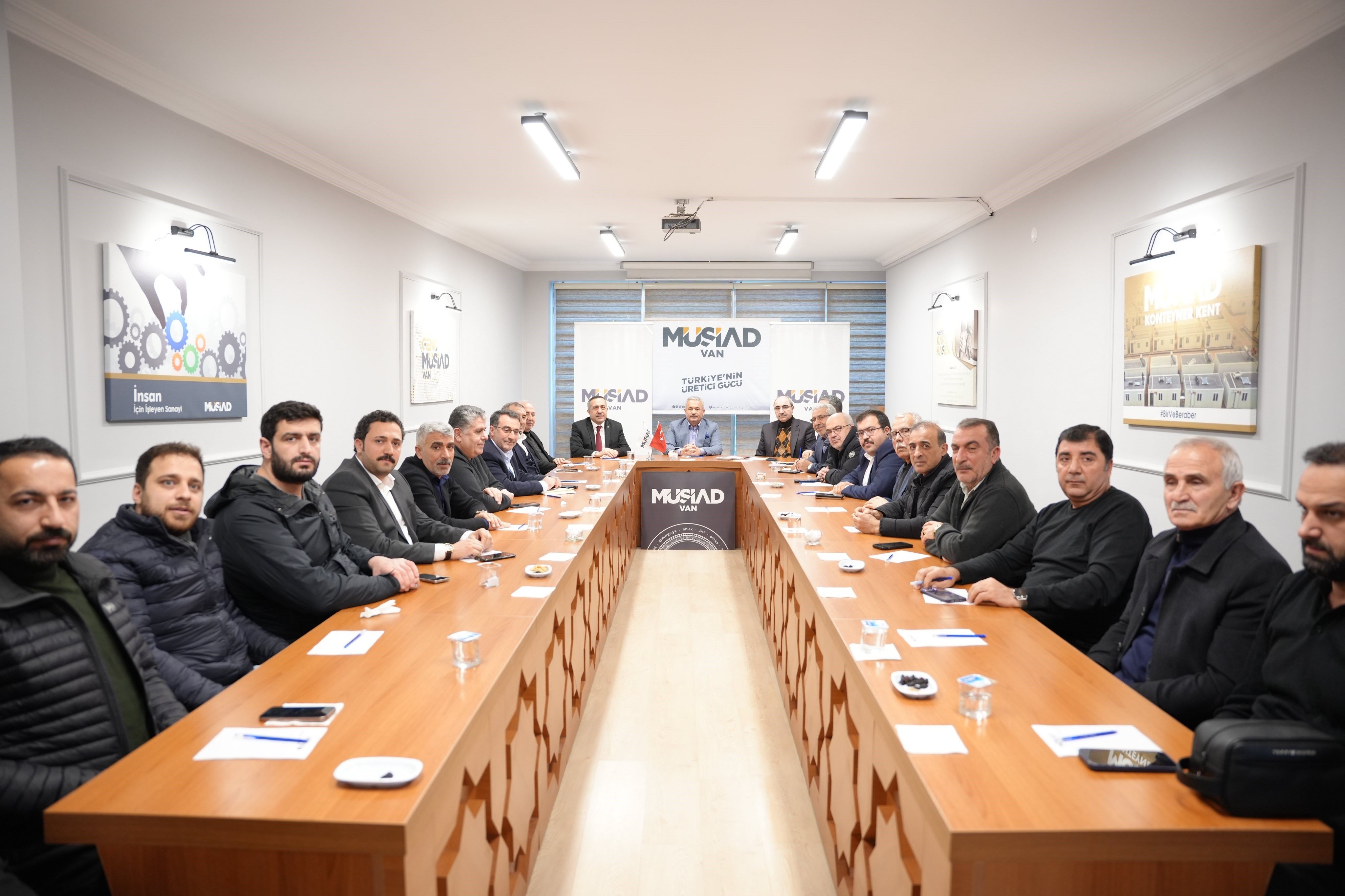 Akp (3)