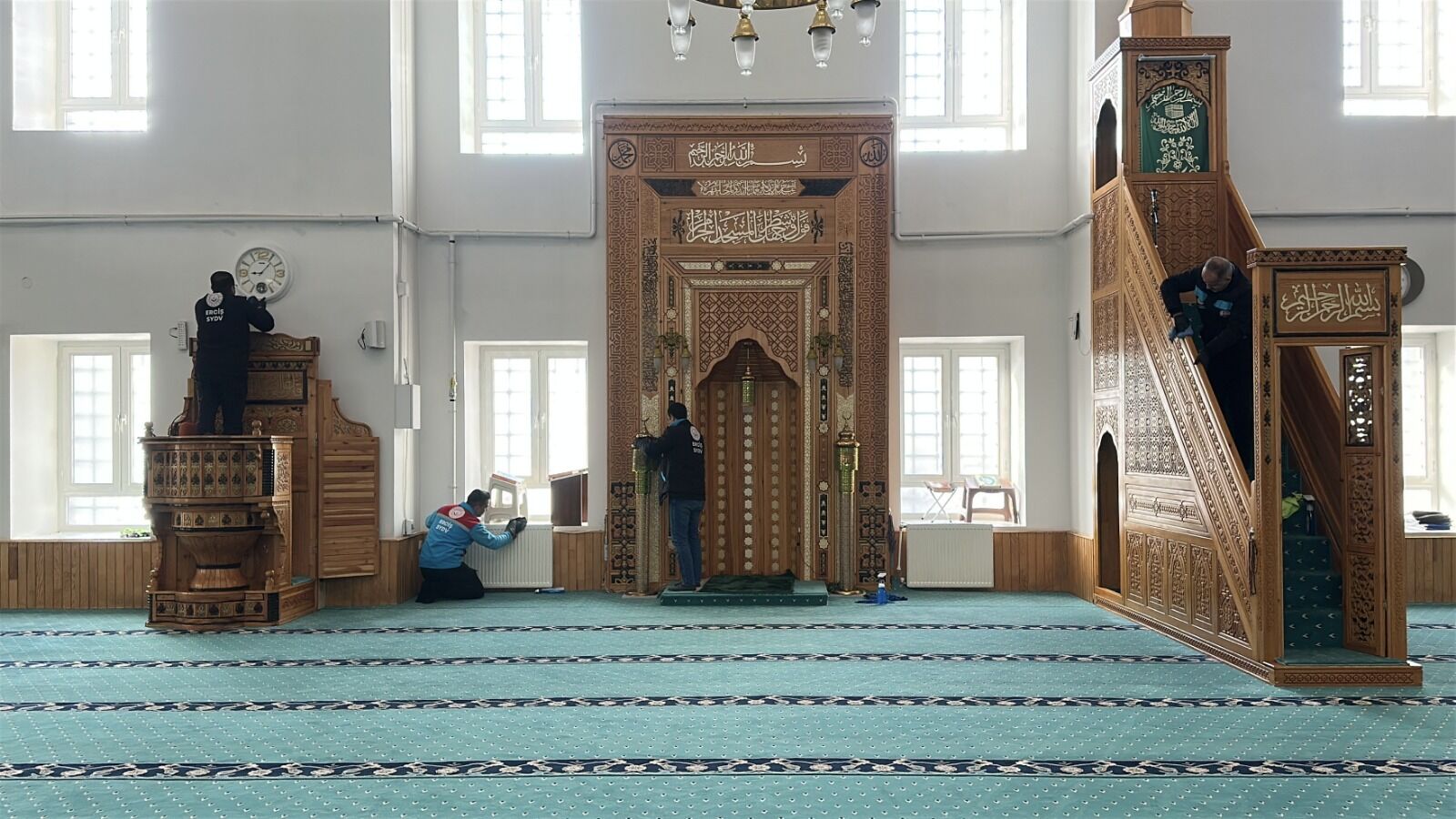 Erciş Cami Temizliği Aa (1)