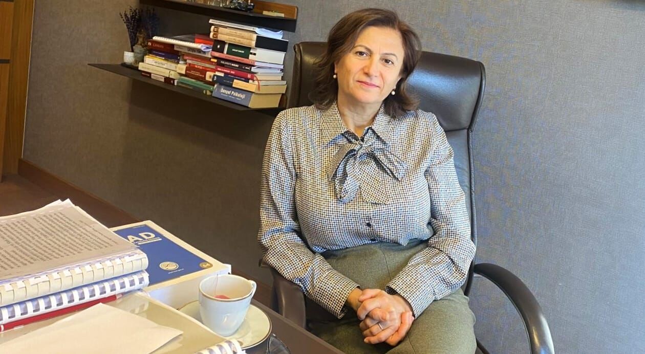Türkan Elçi2