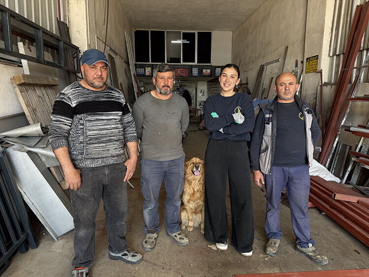 22 Yaşındaki Elif Yeşil Dönertaş (1)