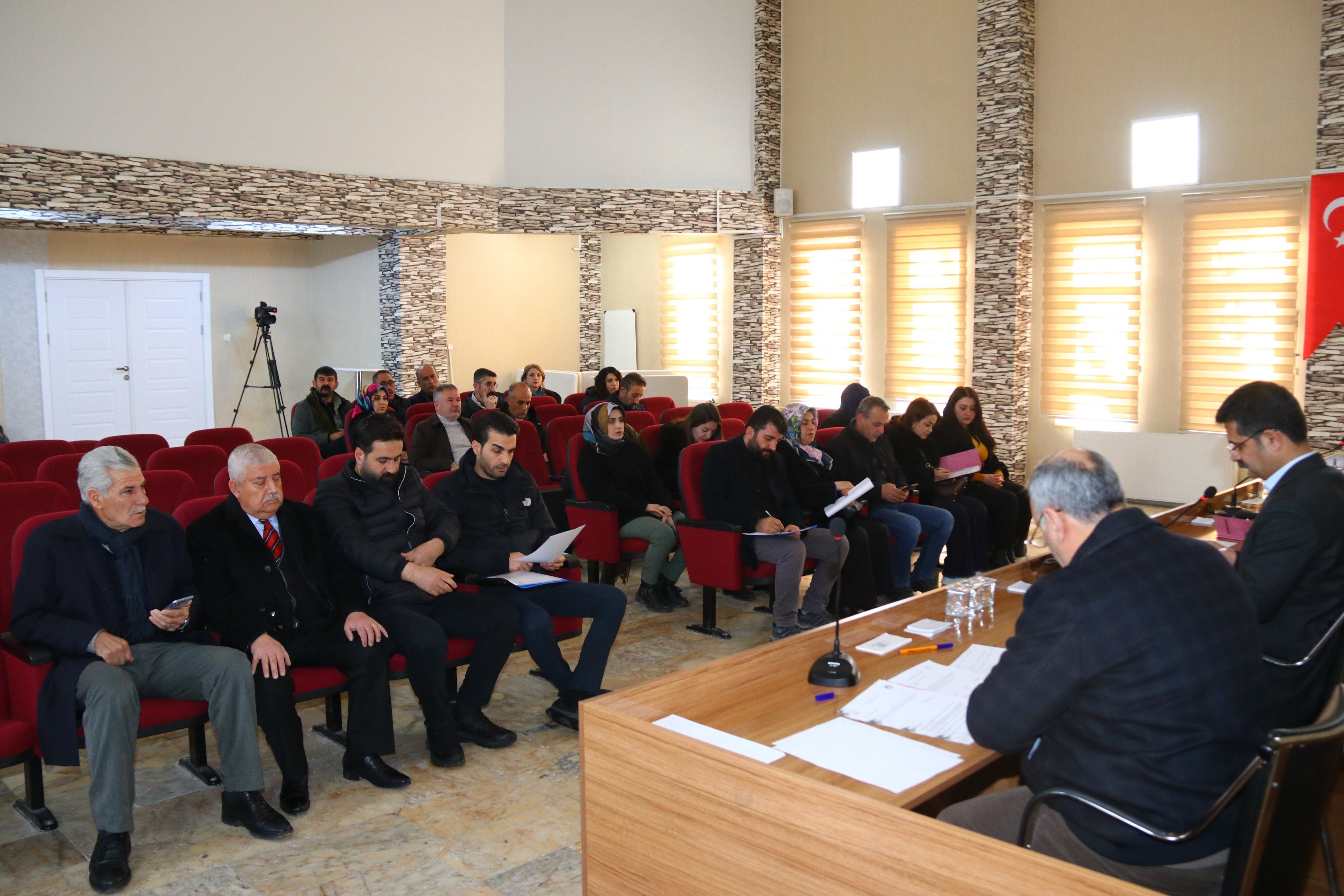 Edremıtmeclıs3
