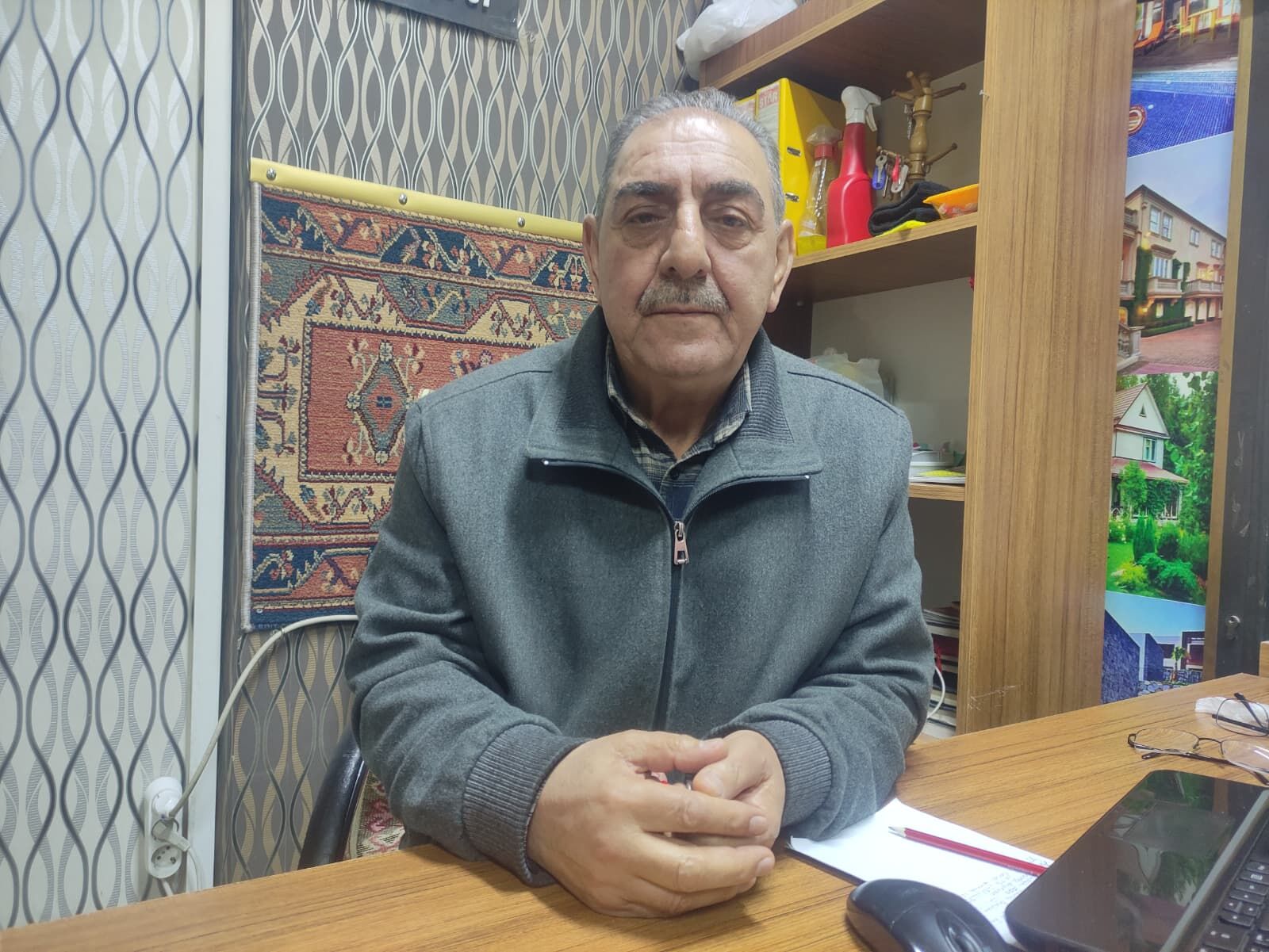 Emlakçı Ahmet Akçay