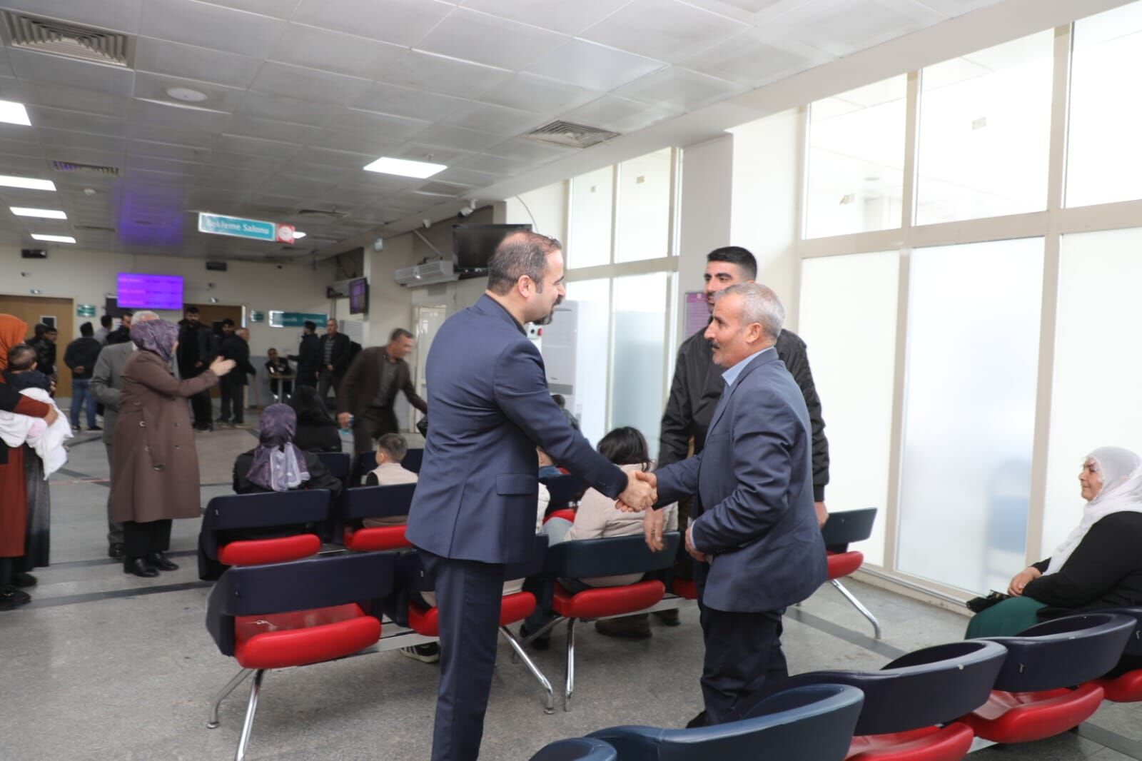Erciş Belediyesi Hastane Ziyareti (2)