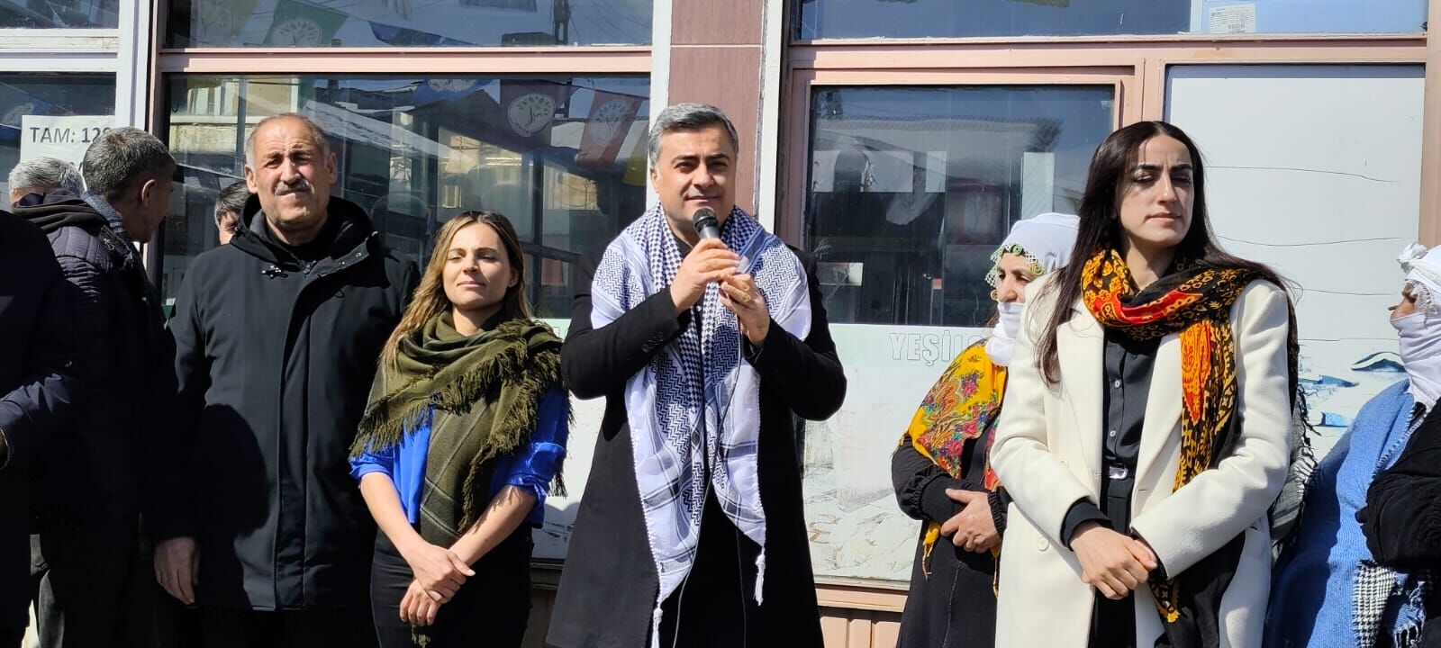 İlk Nevroz Ateşi Muradiye’de Yakıldı (2)