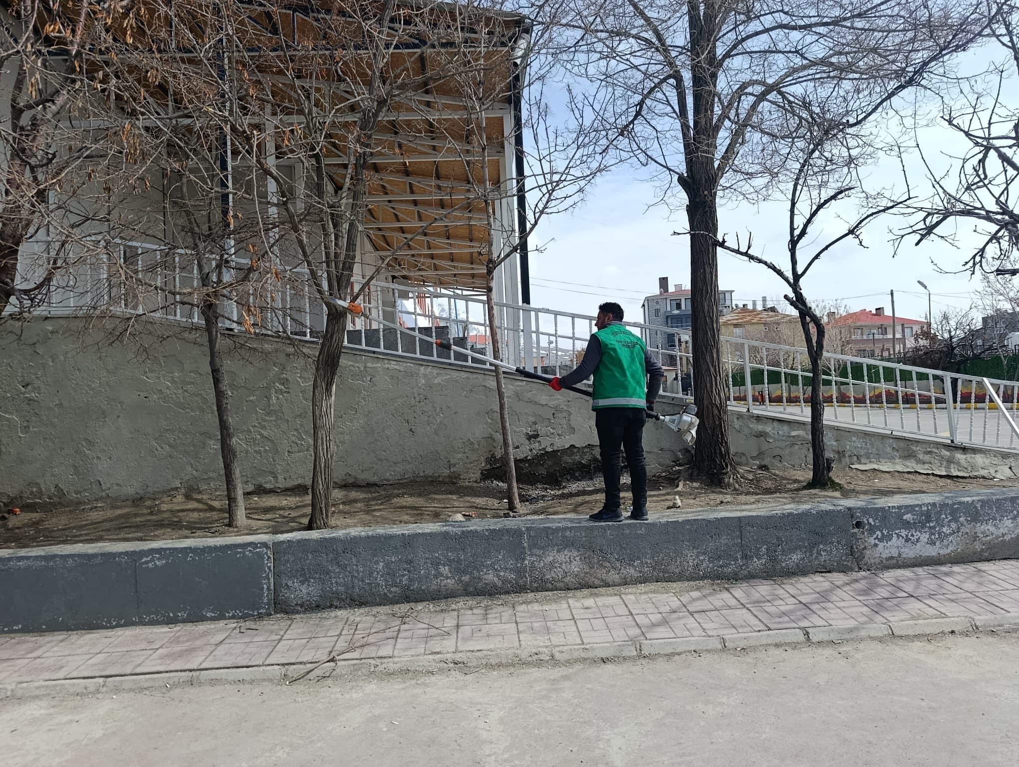 İpekyolu’nda Bahar Hazırlıkları Devam Ediyor (4)