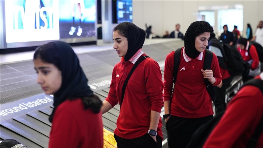 İran Kadın Milli Futbol Takımı, Iğdır Üzerinden Ülkesine Dönüyor (2)