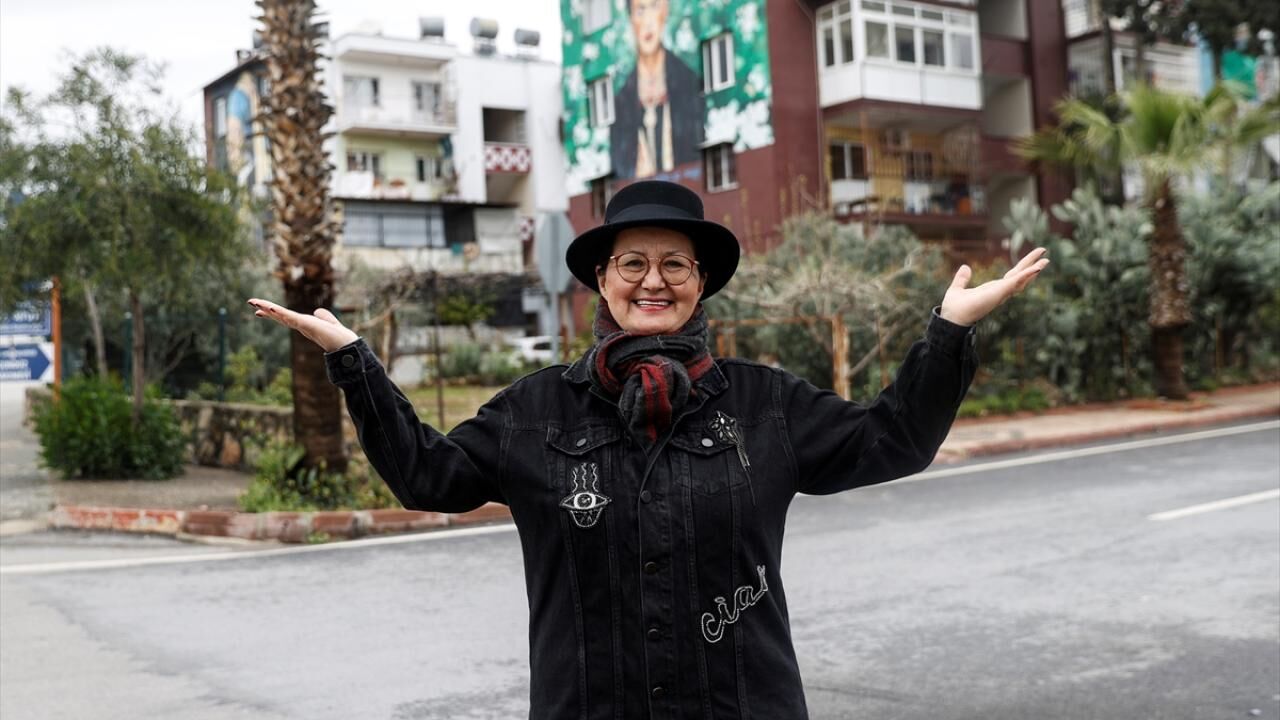 Mersin’in Rengarenk Binaları Sosyal Medyada Büyük Ilgi Görüyor (1)