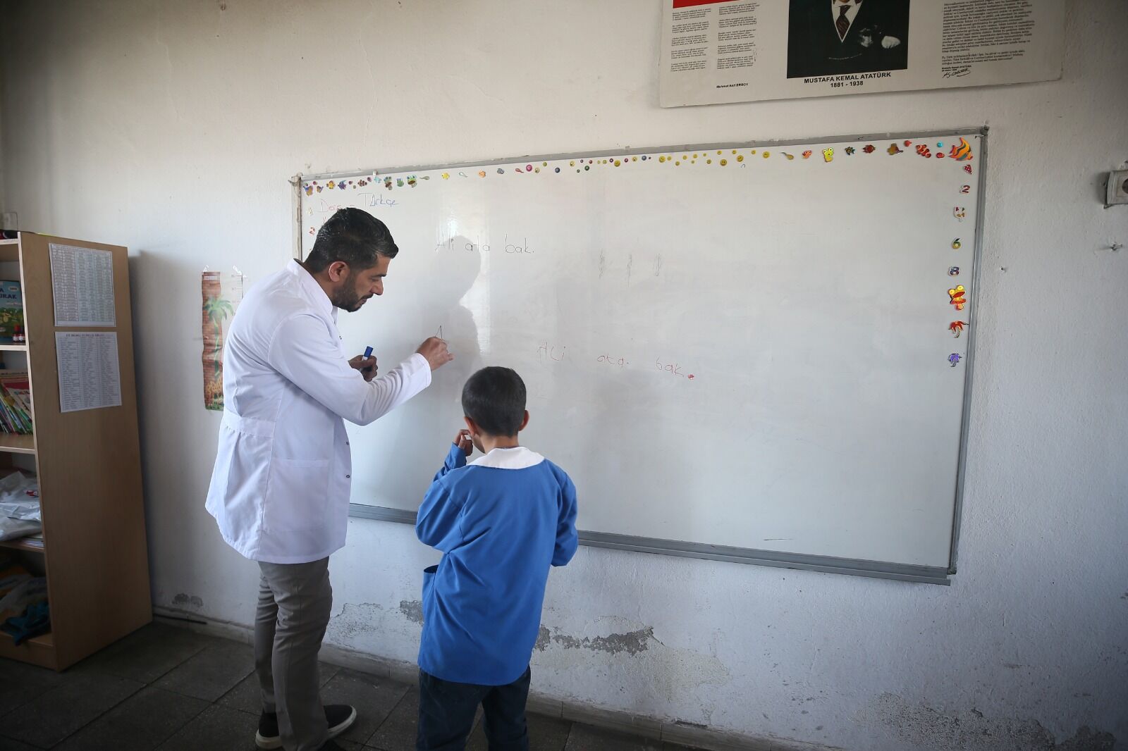 Muş'un Bulanık Ilçesine Bağlı Kılindor Mezrasındaki Okulda Görev Yapan Hüseyin Koşuncu (9)