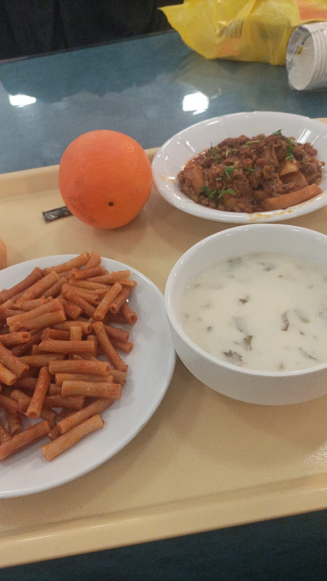Üni̇versi̇te Yemek Fotosu3