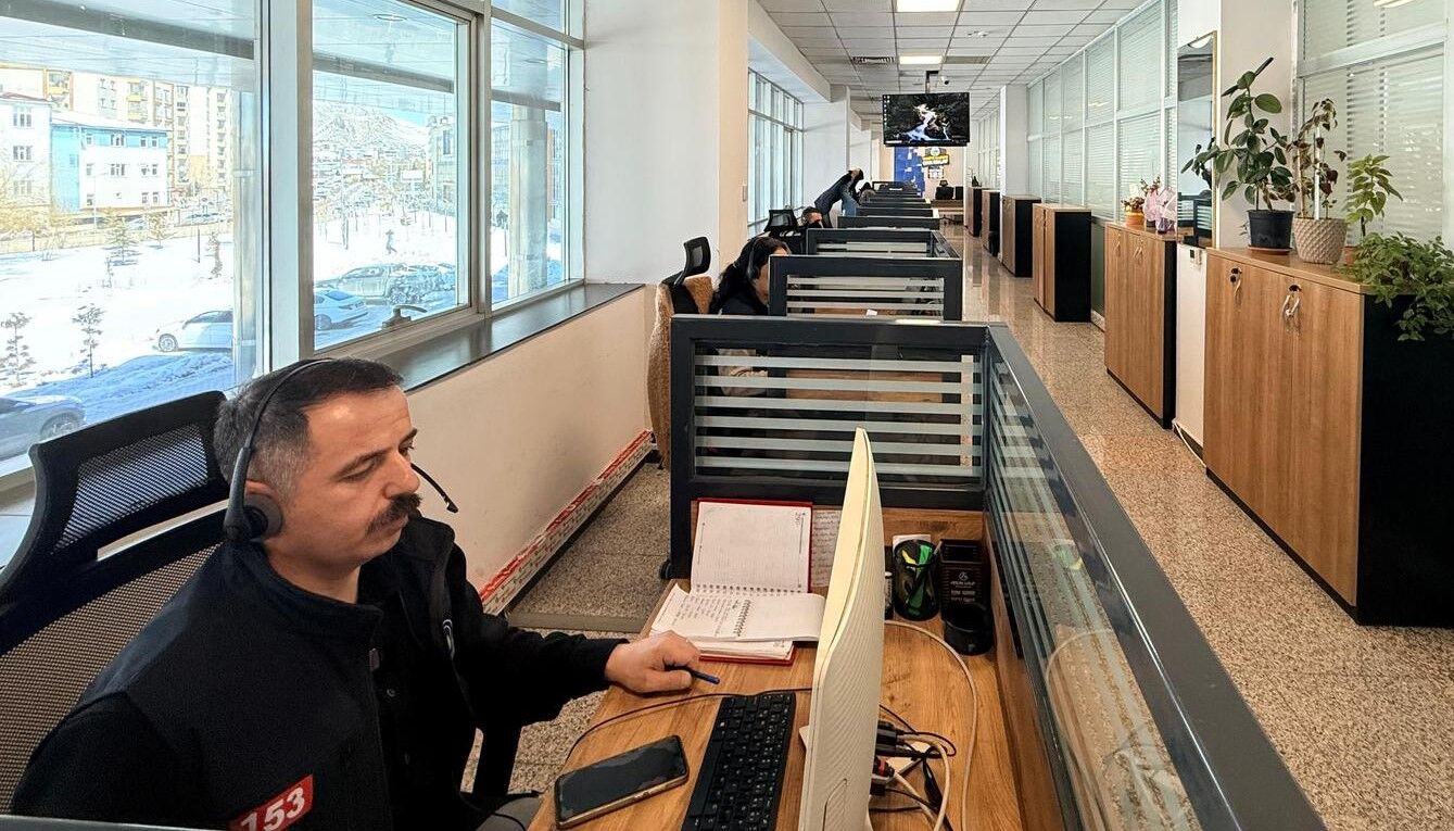 Van Büyükşehir Belediyesi Çağrı Merkezi Yenilendi (2)