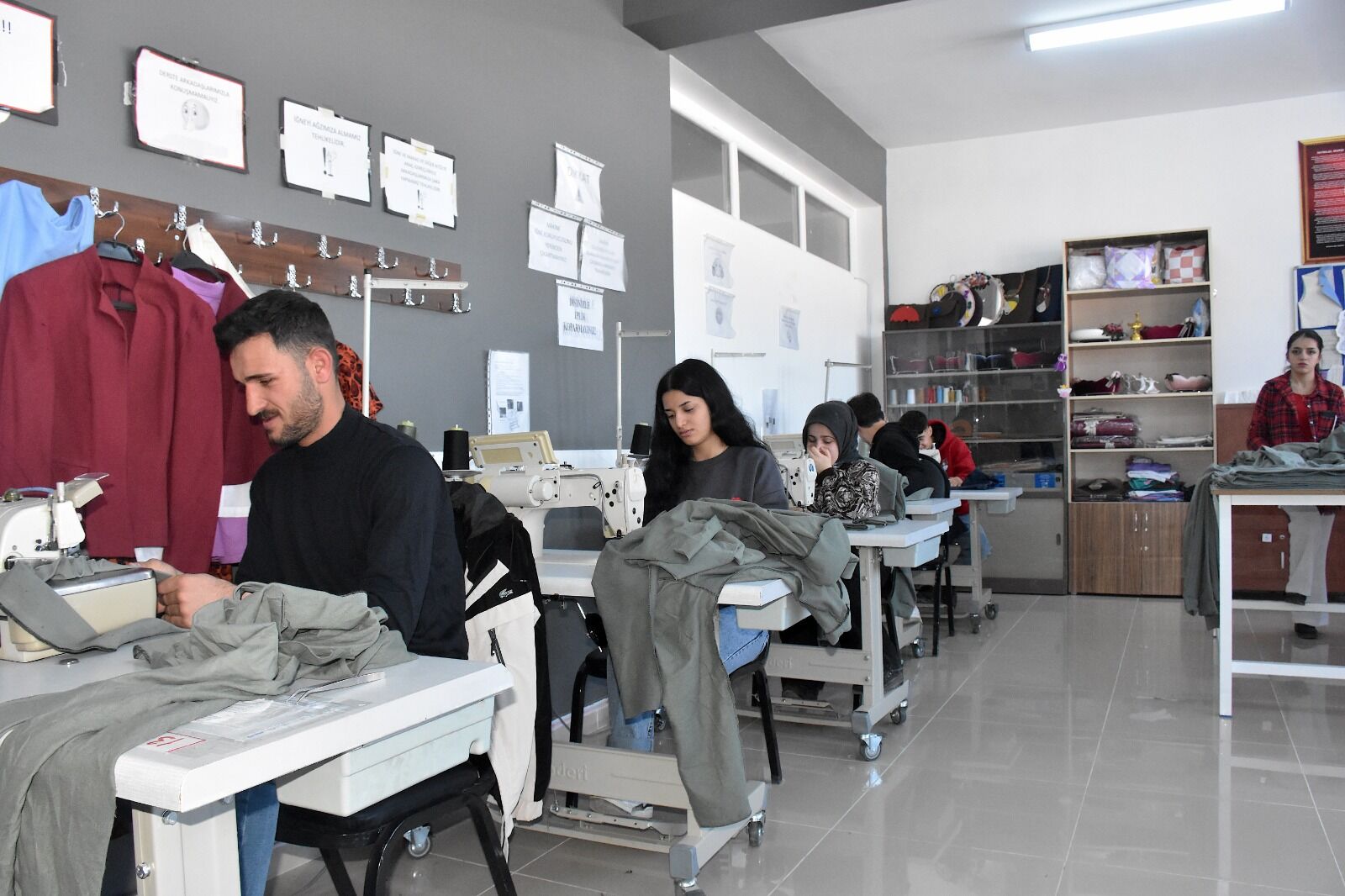 Van Edremit Özel Eğitim Meslek Lisesi (2)