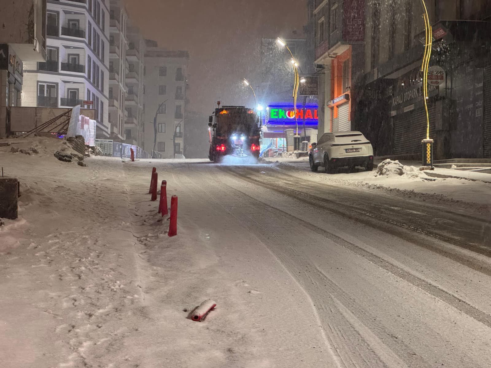 Van Kapalı Yol 7 Mart3
