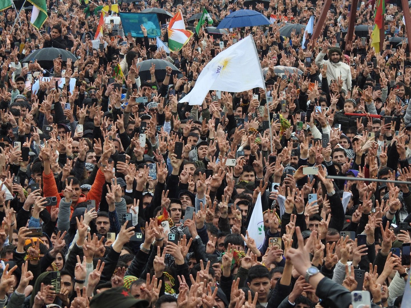 Van Nevroz 1 (2)