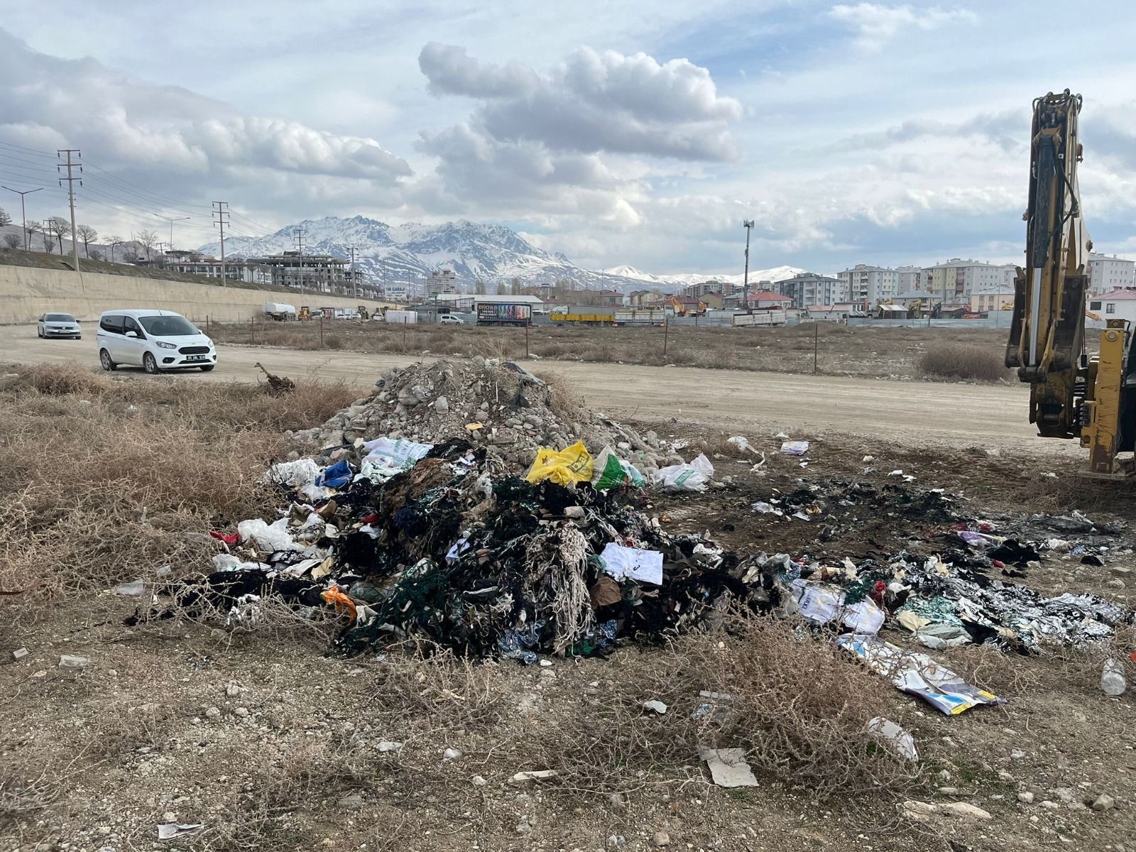 Van’da Kaçak Hafriyat Ve Moloz Denetimleri Sıklaşıyor (4)