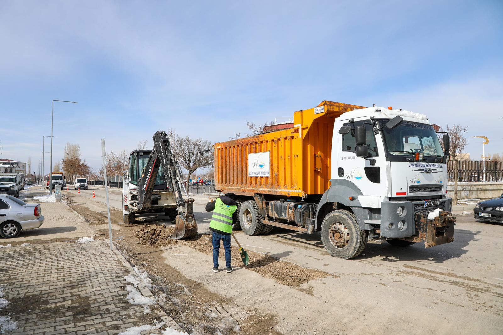 Van’da Yol Bakım Çalışmaları Sürüyor (2)