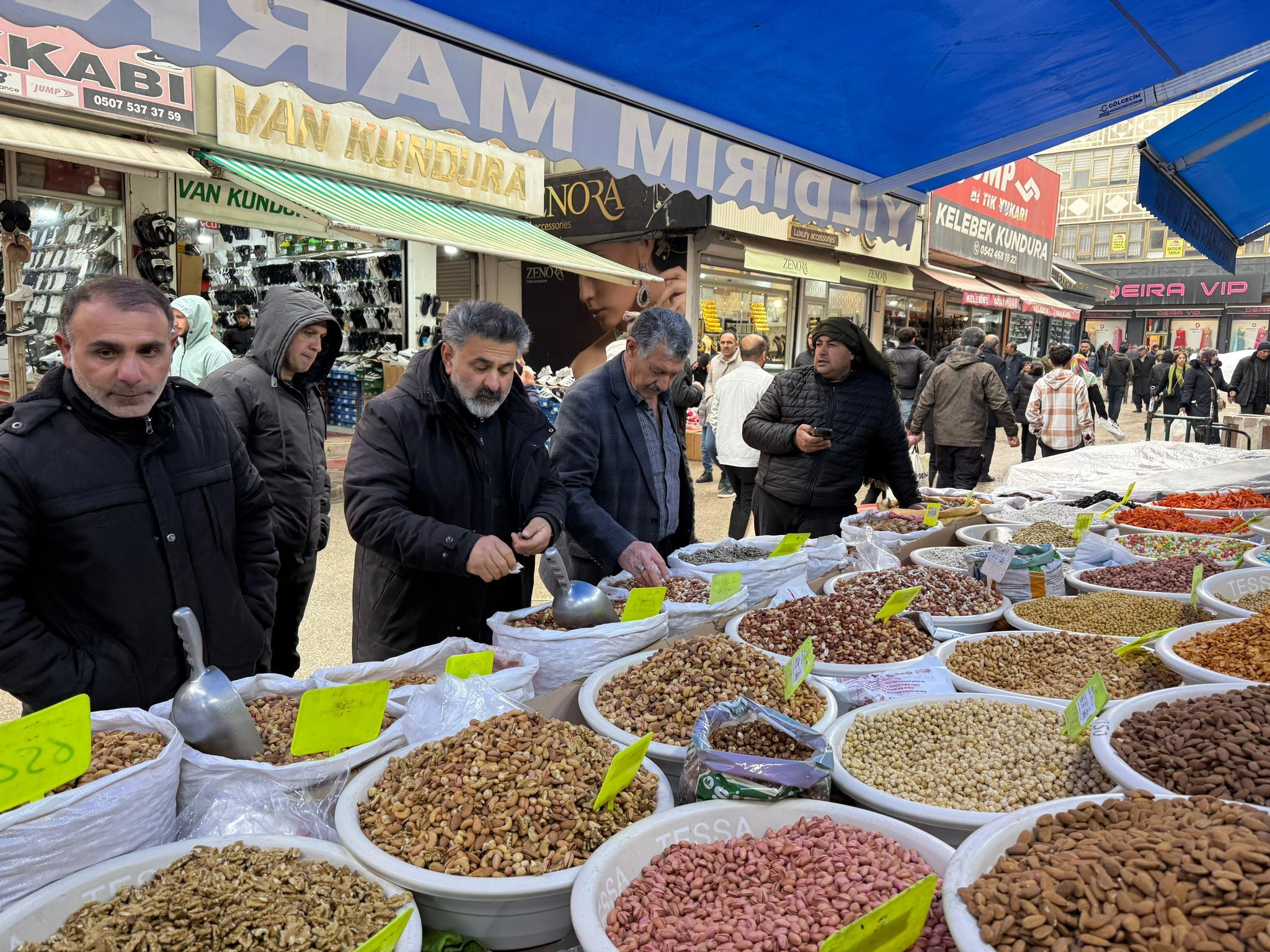 van pazar