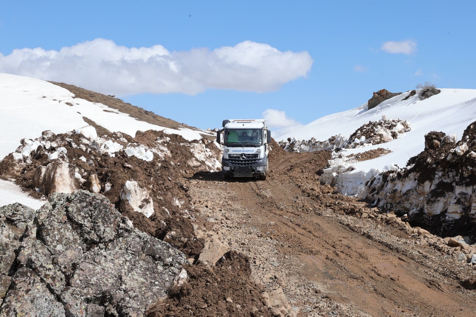 Hakkari̇ Van Karayolu Çalişma3