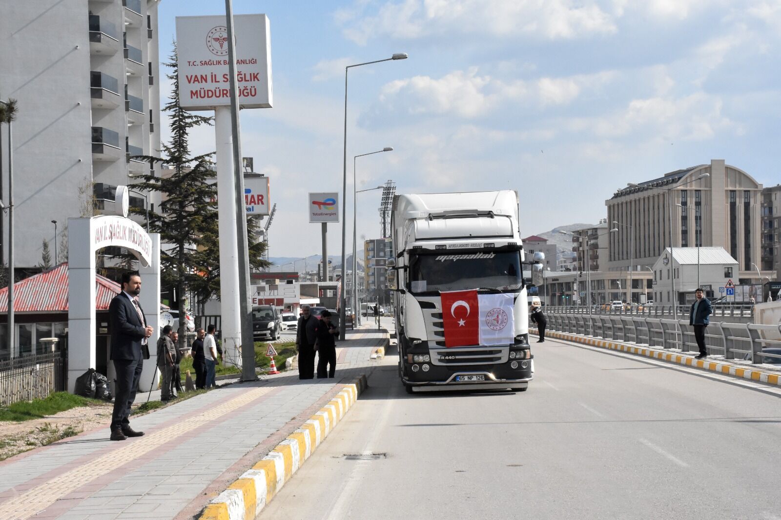Irana Yardım Tırı1