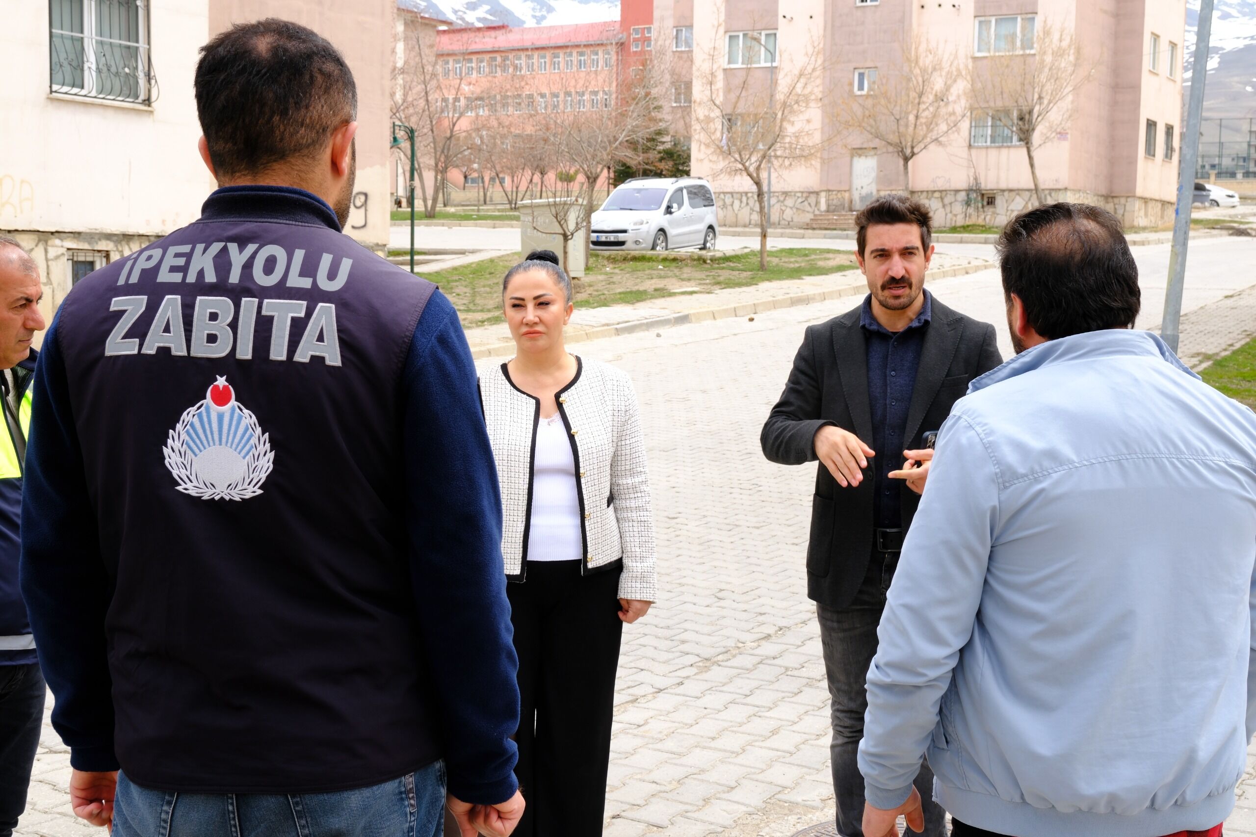 Kevenli Toki̇’de Bahar Temizliği Çalışmaları Sürüyor (2)