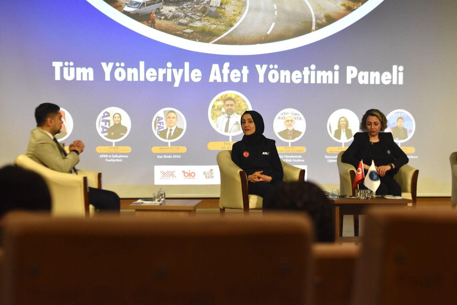 Van Yyü Ve Afad’dan Afet Yönetimi Paneli (5)