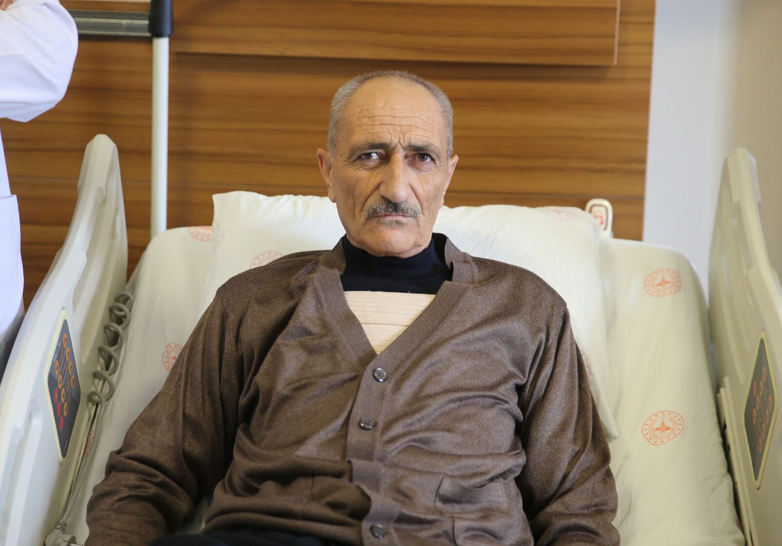Van’da 25 Dakika Kalbi Duran Hasta Hayata Döndürüldü (4)