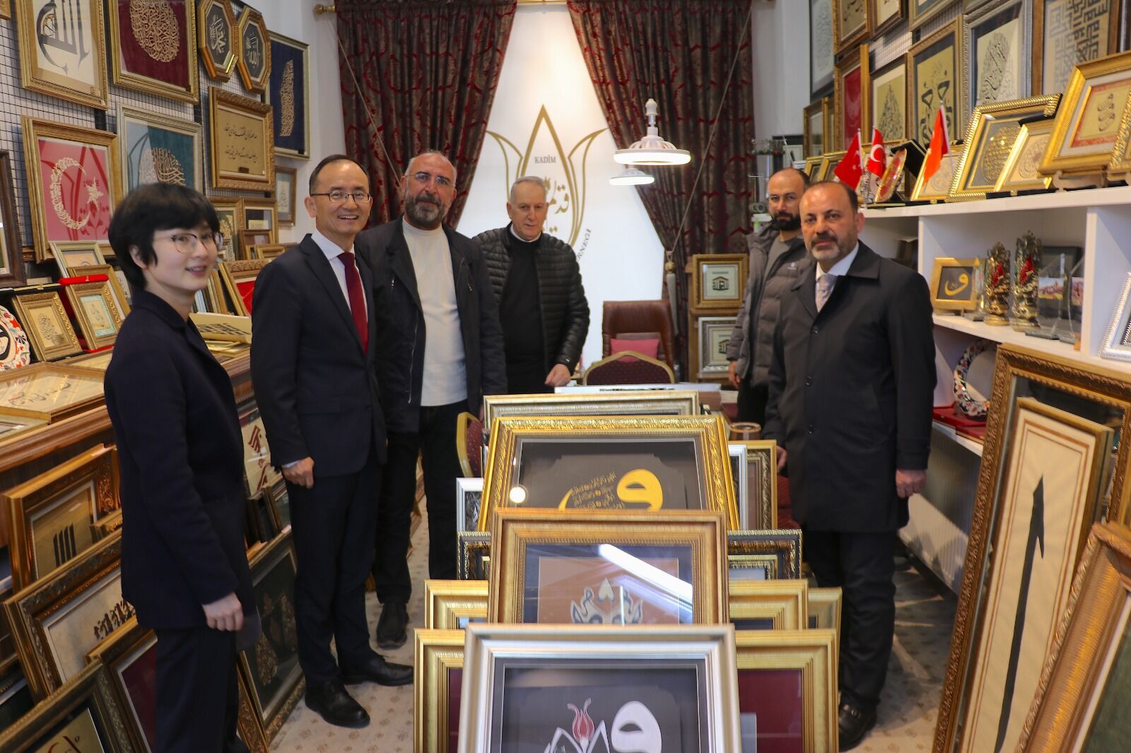 Van’da Diplomasi Trafiği Çin Büyükelçisi Kentte Temaslarda Bulundu (7)
