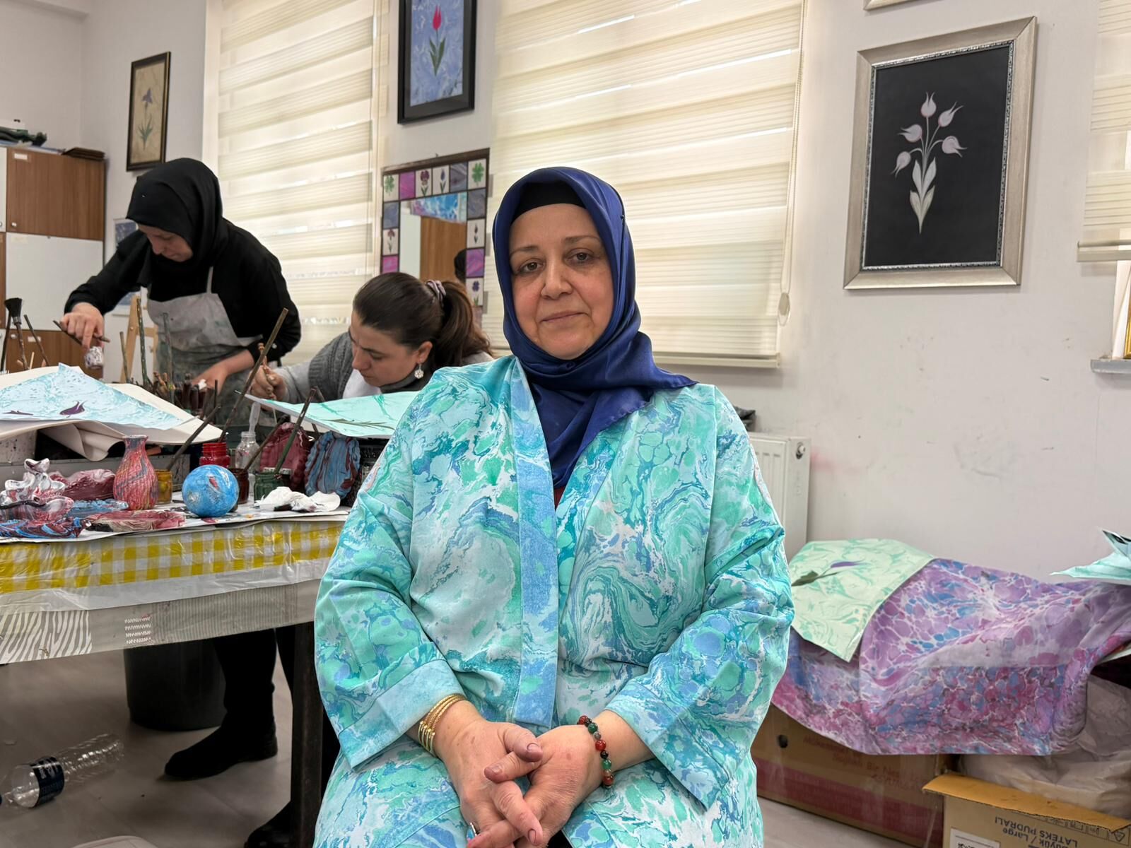 Van’da Ebru Sanatı Kadınların Elinde Yeniden Hayat Buluyor (3)