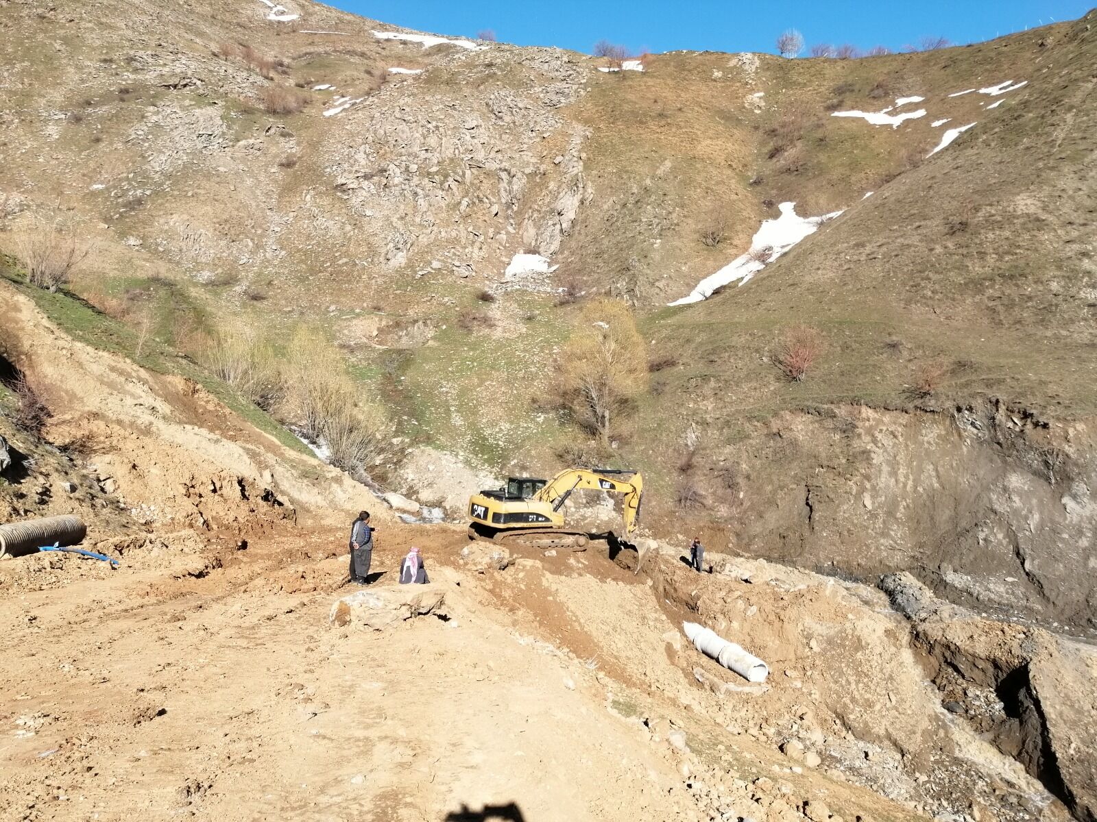 Bahçesaray’da Heyelan Ve Taşkın Hasarı Onarıldı (4)