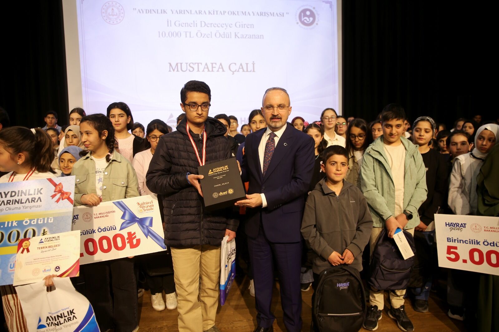 Bakan Yardımcısı Bülent Turan Van'da Konuştu “Kardeş Olmaktan, Beraber Olmaktan Başka Hiçbir Yolumuz Yok” (1)