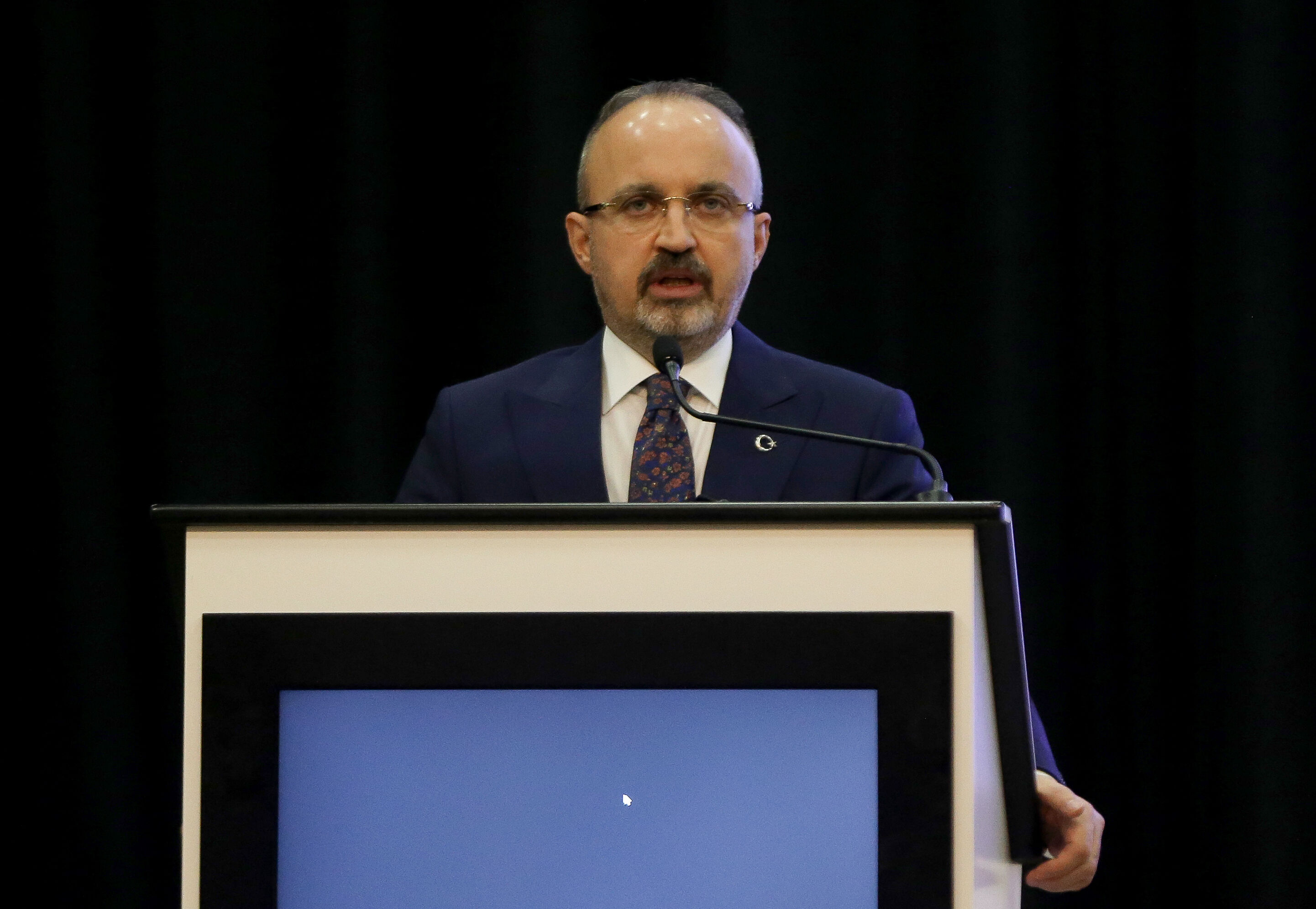 Bakan Yardımcısı Bülent Turan Van'da Konuştu “Kardeş Olmaktan, Beraber Olmaktan Başka Hiçbir Yolumuz Yok” (4)