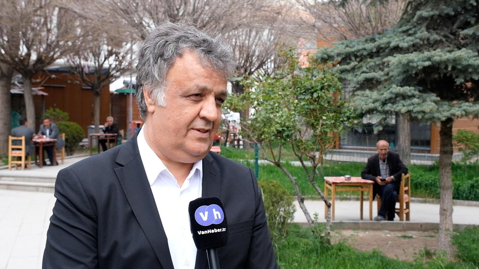 Reşat Ebiri-3