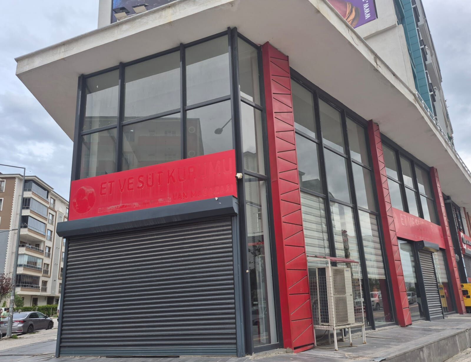 Van’da Et Ve Süt Kurumu Mağazaları Kapatıldı (1)