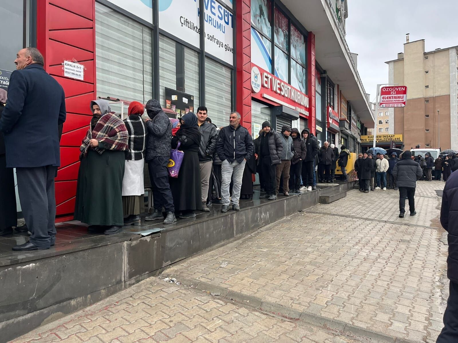 Van’da Et Ve Süt Kurumu Mağazaları Kapatıldı (3)