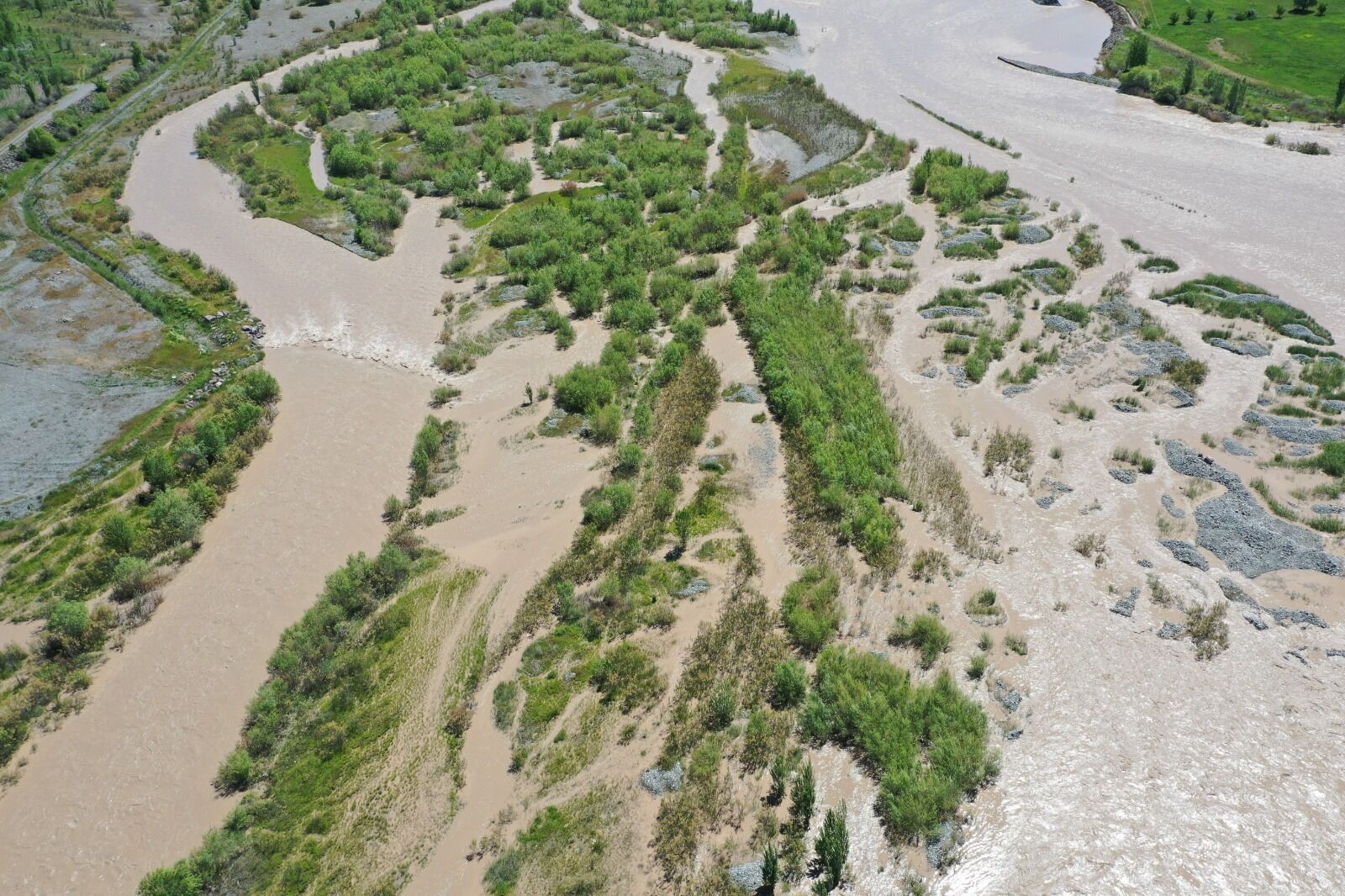 Aras Nehri̇1