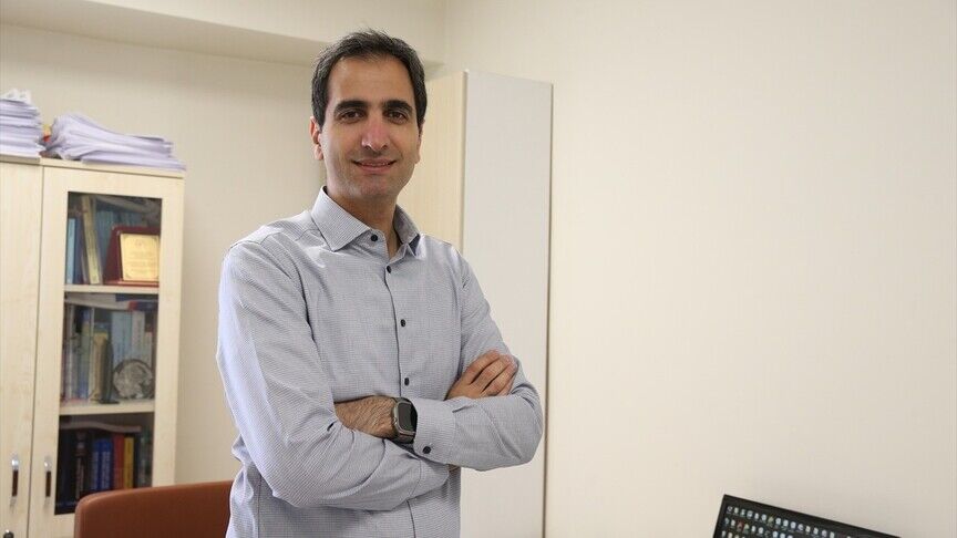 Eskişehir Osmangazi Üniversitesi (Esogü) Tıp Fakültesi Çocuk Ve Ergen Ruh Sağlığı Ve Hastalıkları Ana Bilim Dalı Başkanı Prof. Dr. Murat Eyüboğlu