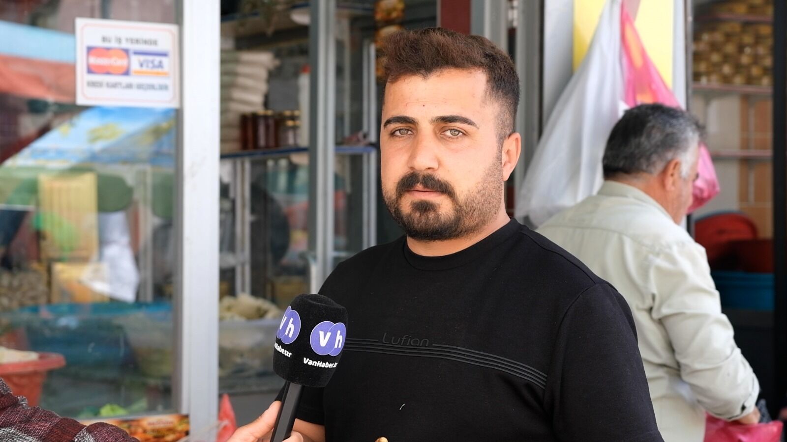 Esnaf Doğan Kırmız
