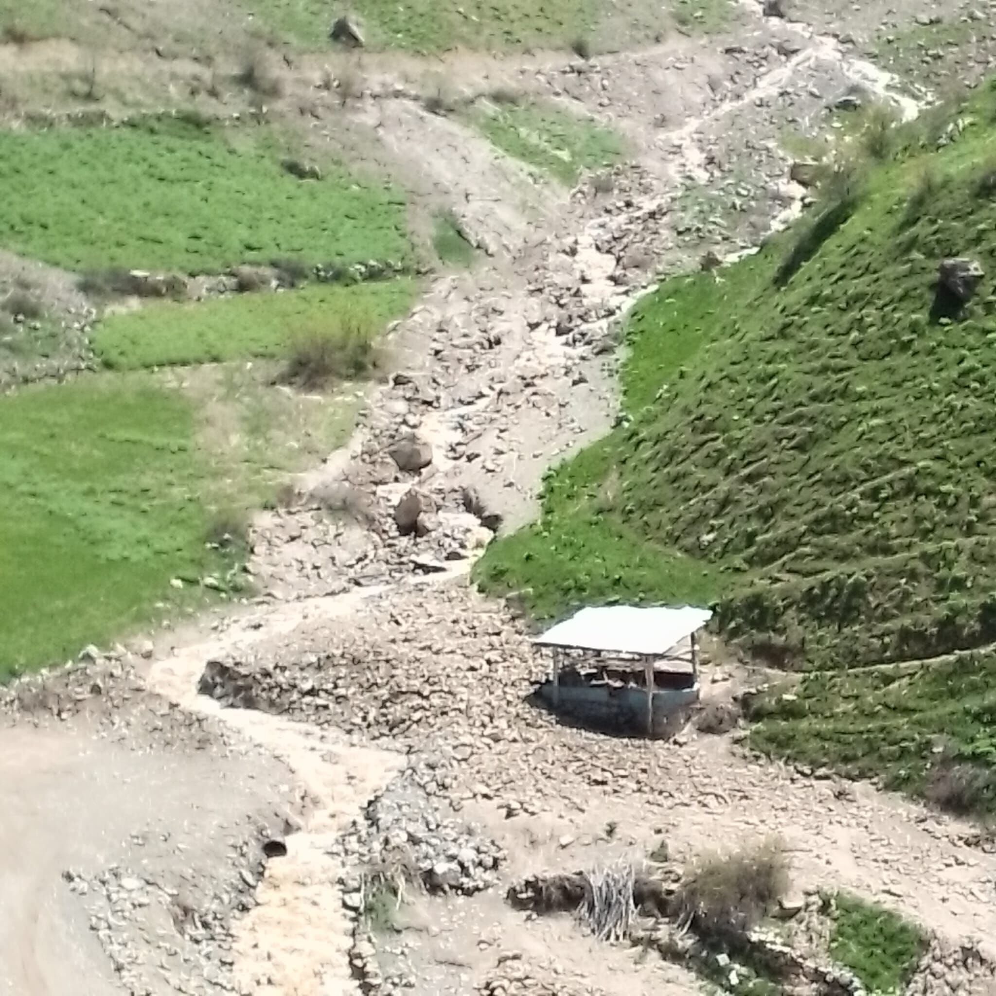 Heyelan (1)-1