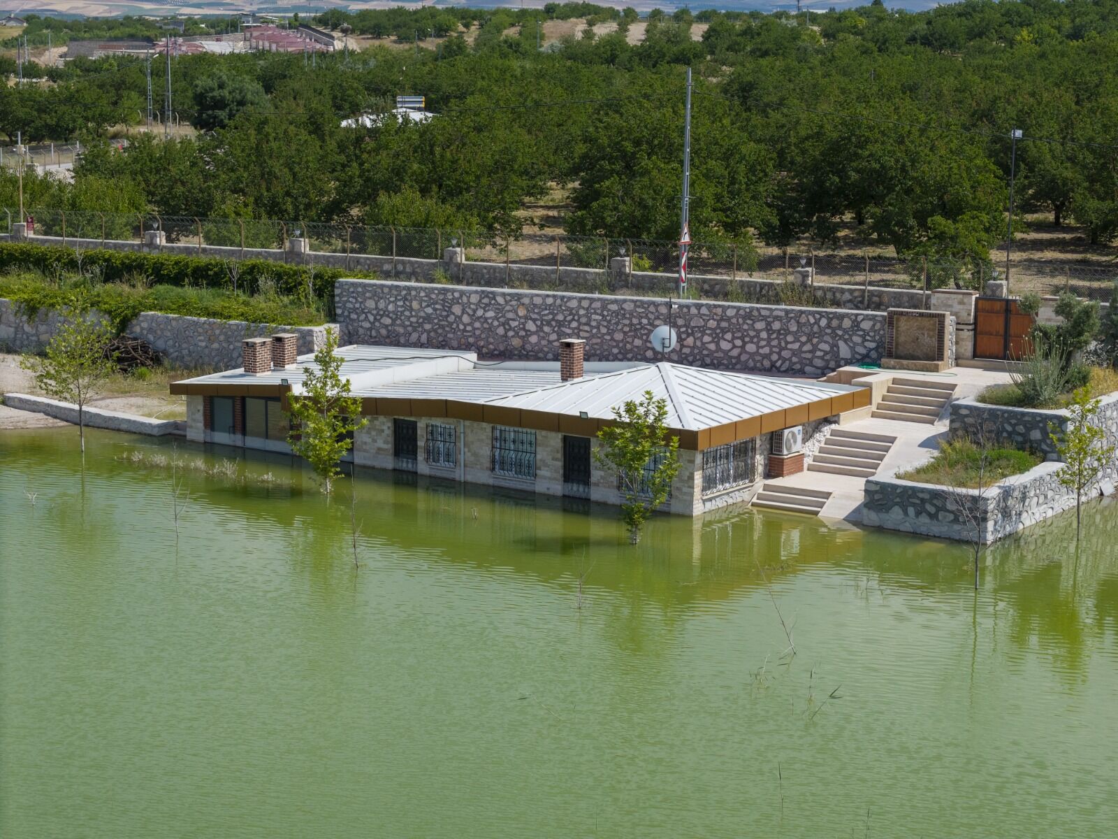 Karakaya Barajı (2)