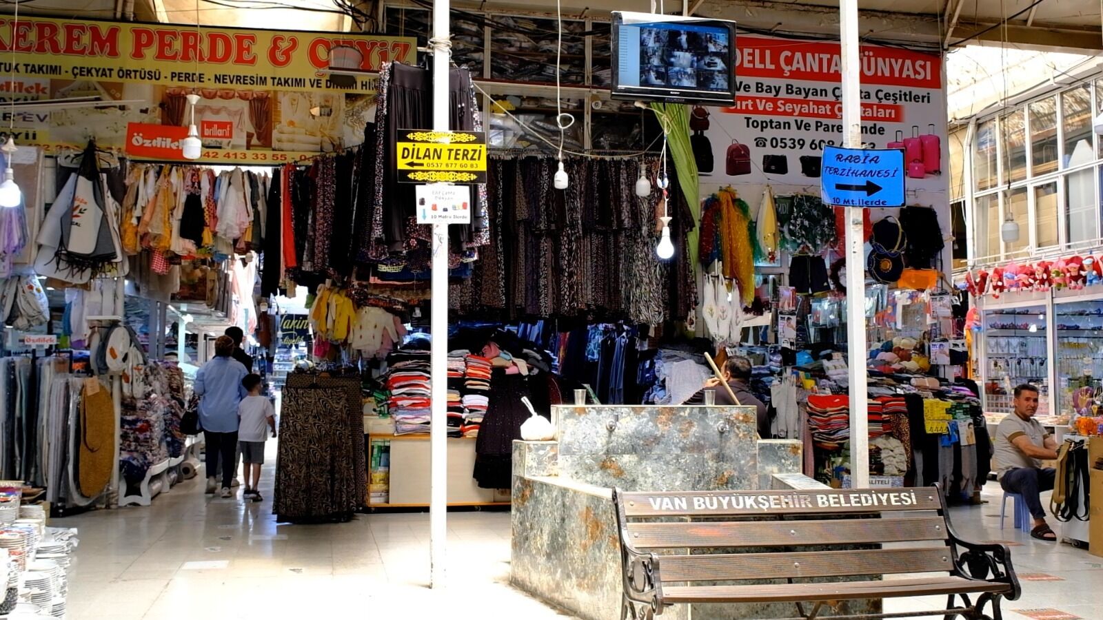Van Dükkan Pazar (1)