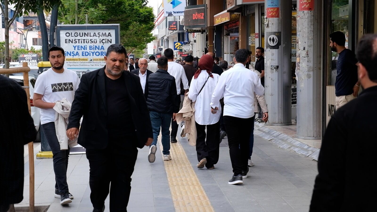 Van Halk Pazar Dükkan (2)