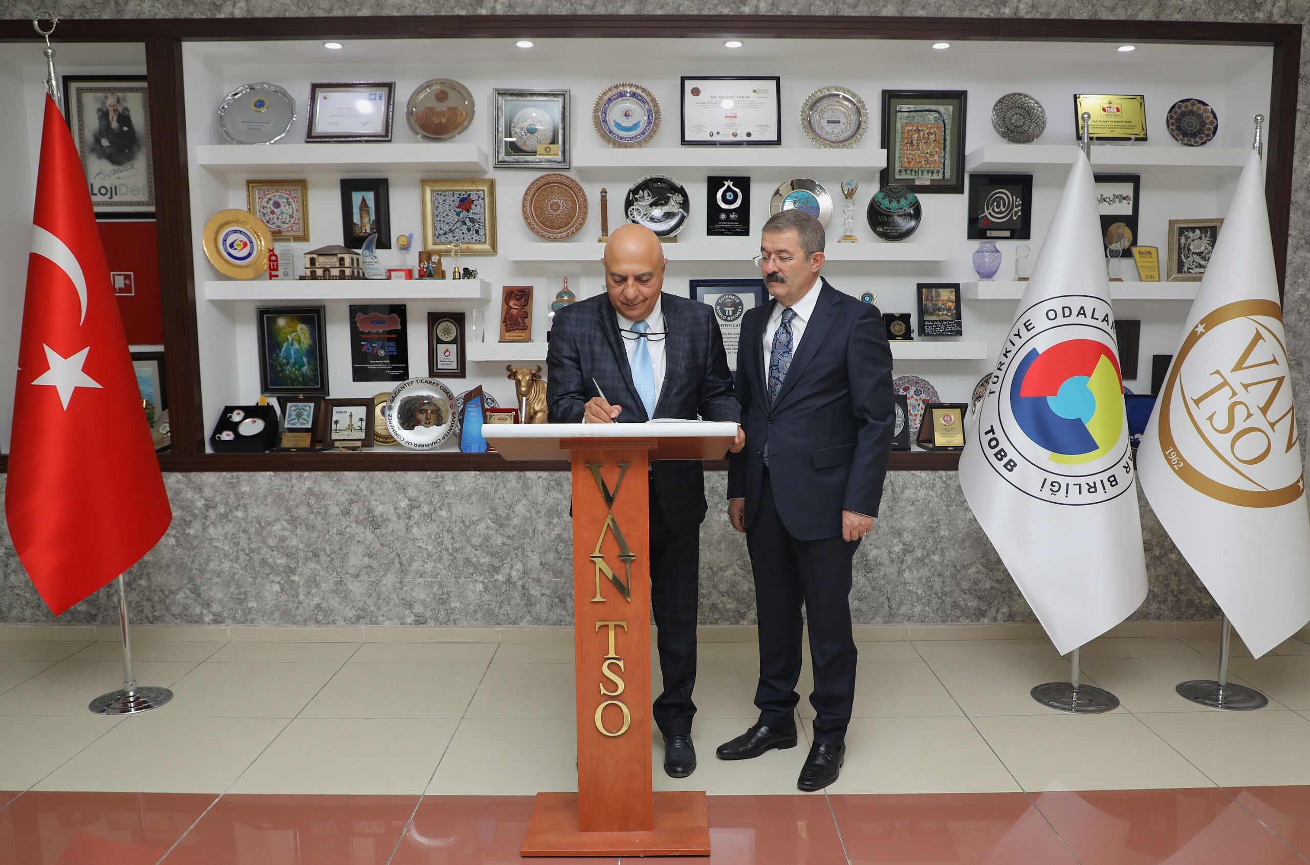 Van, Türkiye Ermenistan Ticaretinde Merkez Olmaya Hazırlanıyor (2)