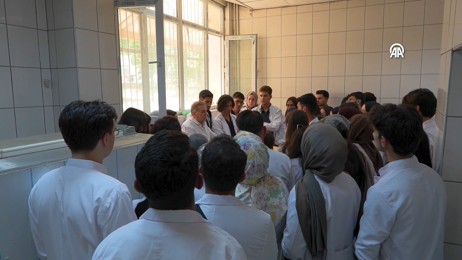 Van Yyü Tıp Fakültesi Öğrencileri Diyarbakır’da Kadavra Eğitimi Aldı (4)