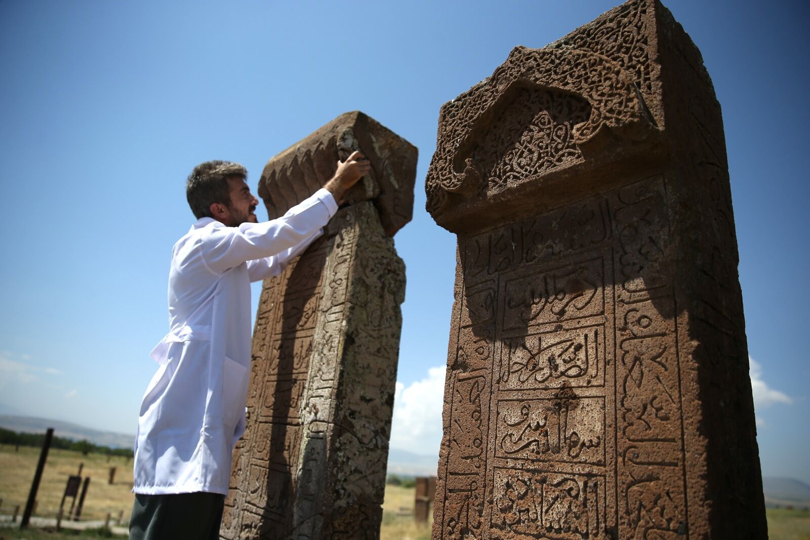 Ahlat’taki Selçuklu Meydan Mezarlığı (3)