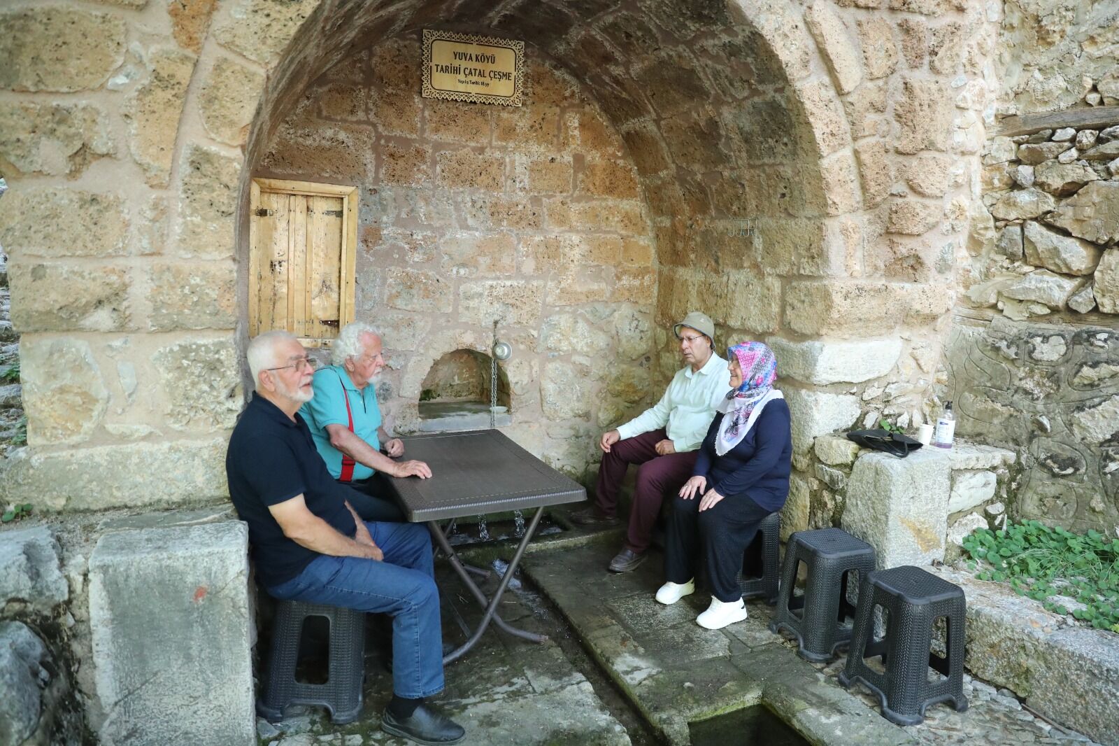 Erzincan'ın Kemaliye Ilçesine Bağlı Yuva Köyüne Yıllar Önce Gelin Olarak Gelen 65 Yaşındaki Nermin Ergin, (5)