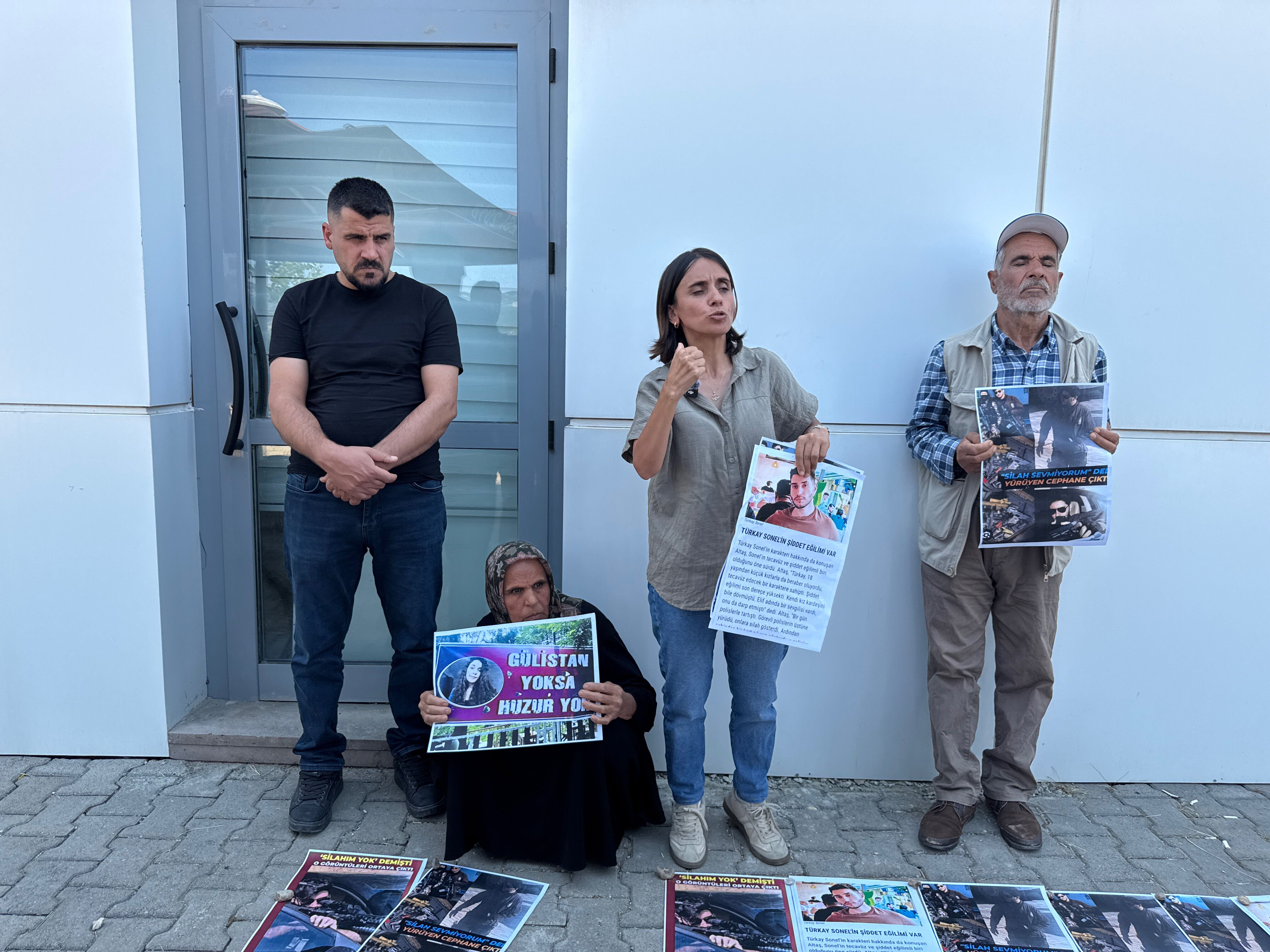 Gülistan Doku Aile
