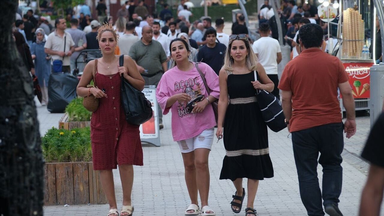Van Halkı Foto (1)