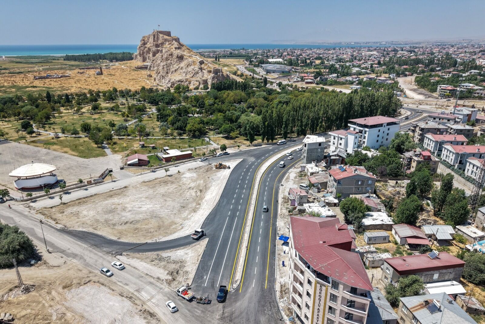 Van Hatuniye–Kale Kavşağı Bağlantı Yolunda Son Durum (3)